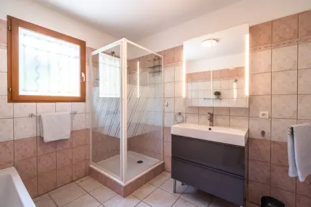 Villa Les Veinards, Villa de luxe avec piscine privée et jacuzzi à Beaufort - Photo 30