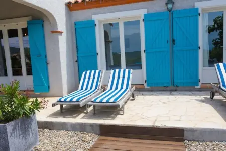 Villa Lézard Bleu, Villa moderne à Camplong avec piscine privée - Photo 6