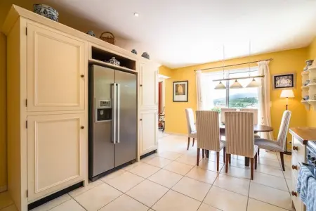 Villa Tranquille, Villa spacieuse avec piscine et jardin privés - Photo 19