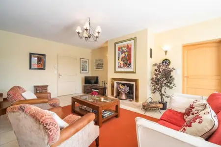 Villa Tranquille, Villa spacieuse avec piscine et jardin privés - Photo 21