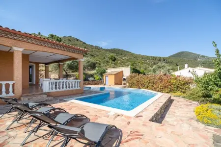 Hélios, Villa confortable à Roquebrun avec piscine - Photo 1