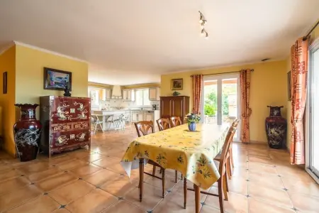 Hélios, Villa confortable à Roquebrun avec piscine - Photo 3