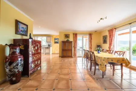 Hélios, Villa confortable à Roquebrun avec piscine - Photo 14