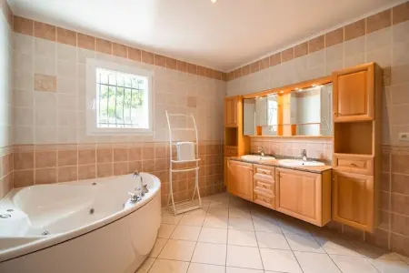 Hélios, Villa confortable à Roquebrun avec piscine - Photo 19