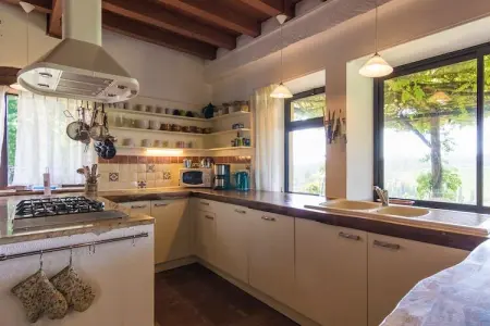 Le Tournant, Belle maison de vacances avec piscine à Thenon - Photo 3