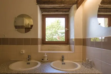 L'Hermite, Maison de vacances spacieuse avec grand jardin à Thenon - Photo 17