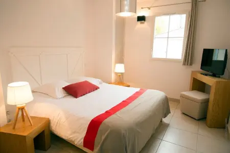 Le Clos Savornin 2, Villa provençale de luxe, vue sur les environs du Lubéron - Photo 2