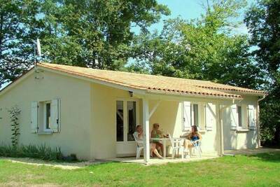 Etang Vallier, Maison 8 personnes à Brossac FR-02262-01