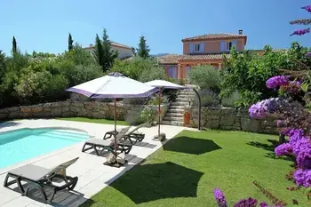 Villa à Nans Les Pins,La Vallée de la Sainte Baume - Pool FR-02287-01 N°529434