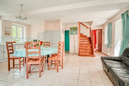 Clos Bourguin, Ferme confortable à Boncourt avec barbecue - Photo 1