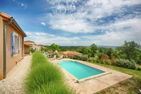 Villa Joyeuse 22, Jolie maison de vacances, terrasse à Joyeuse, sud France - Photo 9