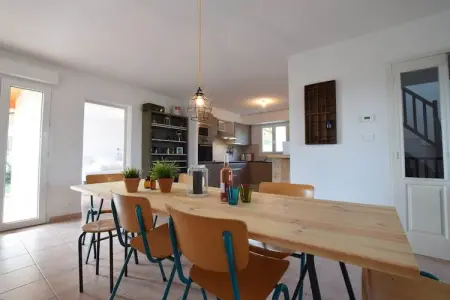 Villa Joyeuse 22, Jolie maison de vacances, terrasse à Joyeuse, sud France - Photo 14