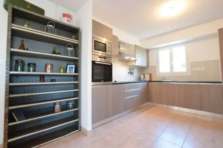 Villa Joyeuse 22, Jolie maison de vacances, terrasse à Joyeuse, sud France - Photo 15