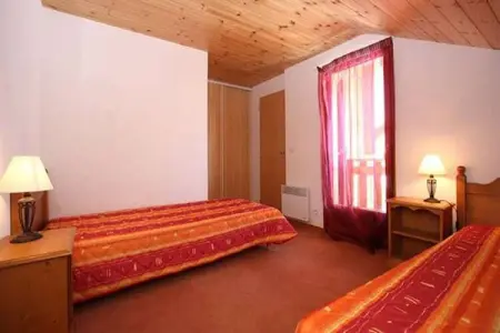 L'Orée des Pistes 2, Appartement en bois à SuperDévoluy familiale et ensoleillée - Photo 10