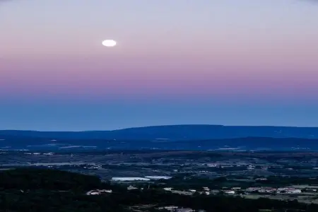 Villa Chassiers petit, Maison de vacances paisible à Chassiers avec piscine - Photo 28