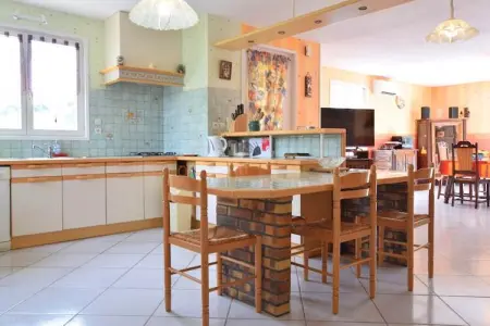 Villa - Sampzon, Maison de vacances paisible à Sampzon avec piscine - Photo 13