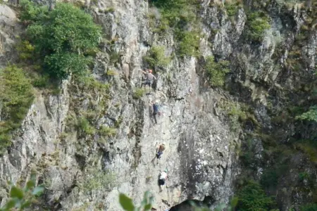 Villa - Sampzon, Maison de vacances paisible à Sampzon avec piscine - Photo 32