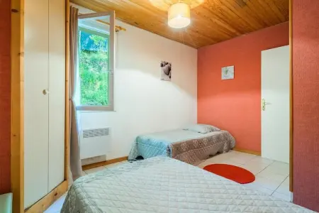 Les Lavandes, Maison de vacances agréable avec piscine privée aux Salelles - Photo 16