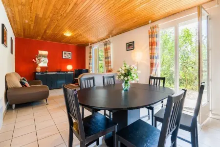 Les Lavandes, Maison de vacances agréable avec piscine privée aux Salelles - Photo 18