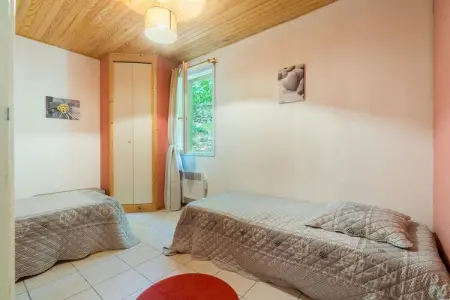 Les Lavandes, Maison de vacances agréable avec piscine privée aux Salelles - Photo 25