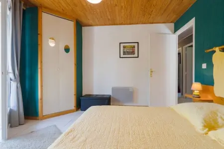 Les Hortensias, Maison de vacances paisible aux Salelles avec Piscine - Photo 17