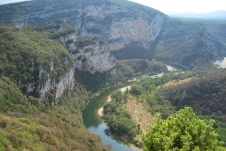 Villa Chassagnes, Maison de vacances paisible aux Vans, Ardèche avec piscine - Photo 35
