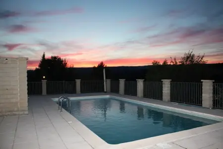 Villa Chassagnes, Maison de vacances tranquille aux Vans, Ardèche avec piscine - Photo 25