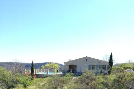 Villa Chassagnes, Maison de vacances tranquille aux Vans, Ardèche avec piscine - Photo 29