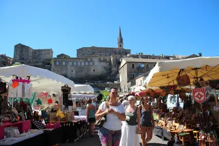 Villa Chassagnes, Maison de vacances tranquille aux Vans, Ardèche avec piscine - Photo 37