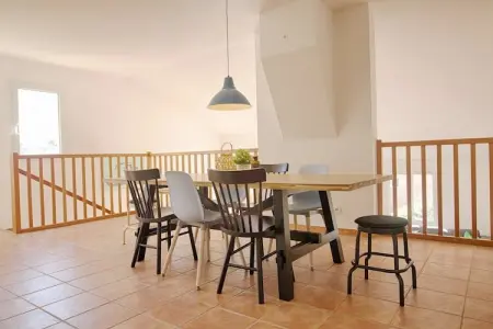 Villa Joyeuse 27, Villa spacieuse à Joyeuse avec piscine - Photo 4