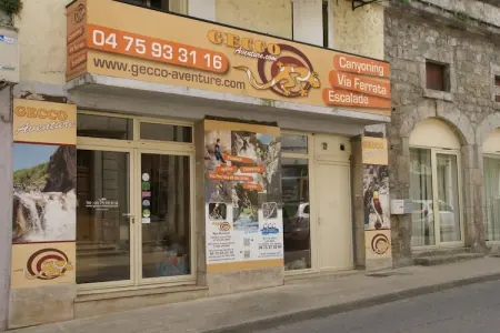 Villa Joyeuse 27, Villa spacieuse à Joyeuse avec piscine - Photo 24