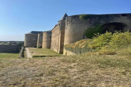 Ferme Remy, Maison de vacances spacieuse près de la forêt à Tailly - Photo 37
