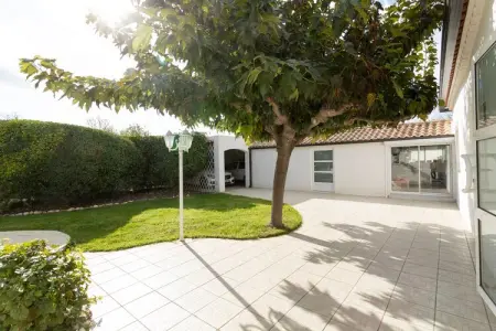 Narbonne, Villa confortable à Narbonne avec piscine privée et jacuzzi - Photo 34