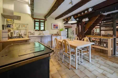 Moulin rivière et piscine, Demeure au bord de la rivière à Brandonnet avec piscine - Photo 3