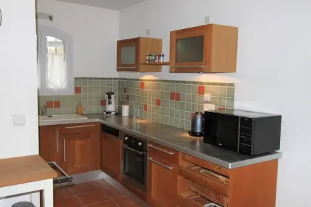 maison la prairie, Maison de vacances cosy avec piscine à Arles - Photo 3