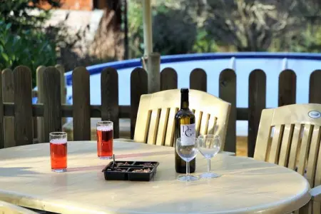 Chalet -   BEAULIEU  Nr 6, Joli chalet à Beaulieu, France, avec piscine privée - Photo 39