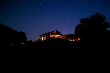 Le domaine d'Hypolite, Belle demeure en pierre avec jacuzzi, sauna et piscine dans le Cantal. - Photo 34