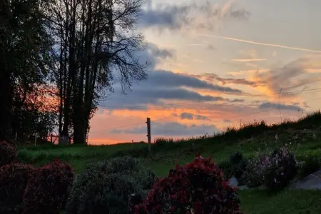 Le domaine d'Hypolite, Belle demeure en pierre avec jacuzzi, sauna et piscine dans le Cantal. - Photo 35