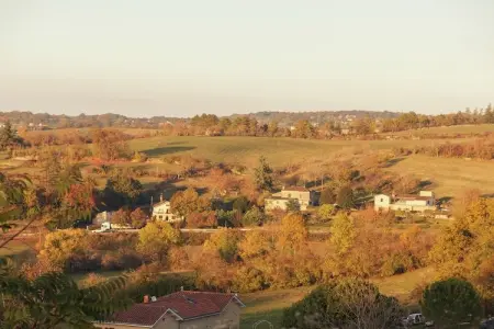 Authentique maison auvergnate, Maison de vacances de caractère avec terrasse en Auvergne - Photo 18