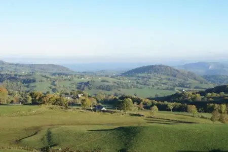 Authentique maison auvergnate, Maison de vacances de caractère avec terrasse en Auvergne - Photo 27