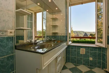 Maison de vacances - Sénezergues, Maison de vacances confortable avec jardin à Sénezergues - Photo 13