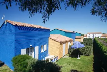 Maison à Le Chateau d'Oléron, Le Village des Amareyeurs 3 - L693827