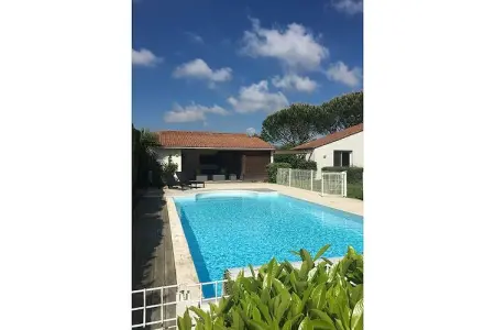 Villa Petite Champagne, Villa moderne avec piscine privée en Poitou-Charentes - Photo 1