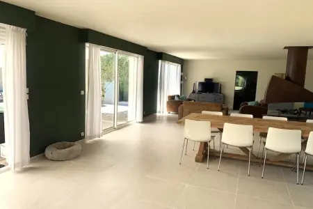 Villa Petite Champagne, Villa moderne avec piscine privée en Poitou-Charentes - Photo 9