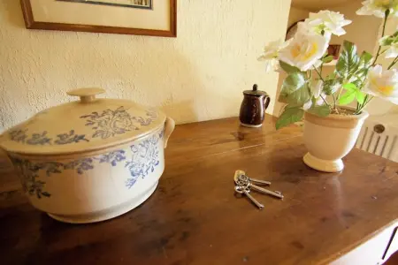 Les Deux Cabanons, Gîte pittoresque à Roziers avec terrasse - Photo 38