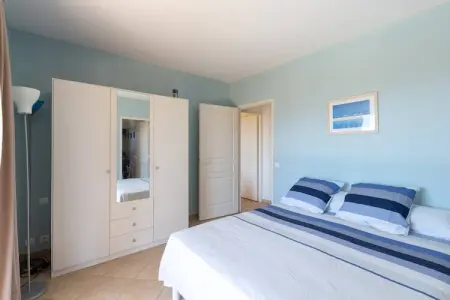 Jaune, Villa moderne avec piscine privée à Sant'Andréa-d'Orcino - Photo 2