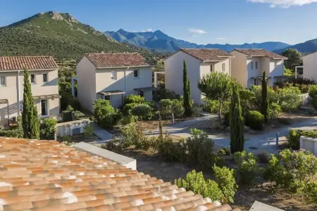 Résidence-Club les Villas Bel Godère 2, Maison de vacances d'été cosy dans le nord de la Corse - Photo 5