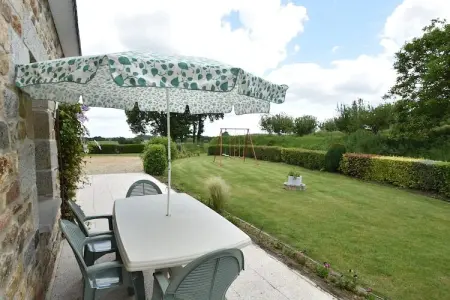 Villa des Prés, Maison de vacances de bon goût à Plouvara avec Jardin - Photo 18