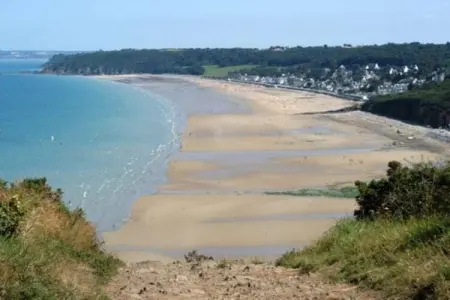 Villa des Prés, Maison de vacances de bon goût à Plouvara avec Jardin - Photo 28