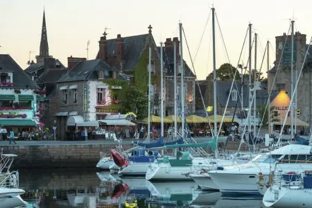 Villa des Prés, Maison de vacances de bon goût à Plouvara avec Jardin - Photo 31